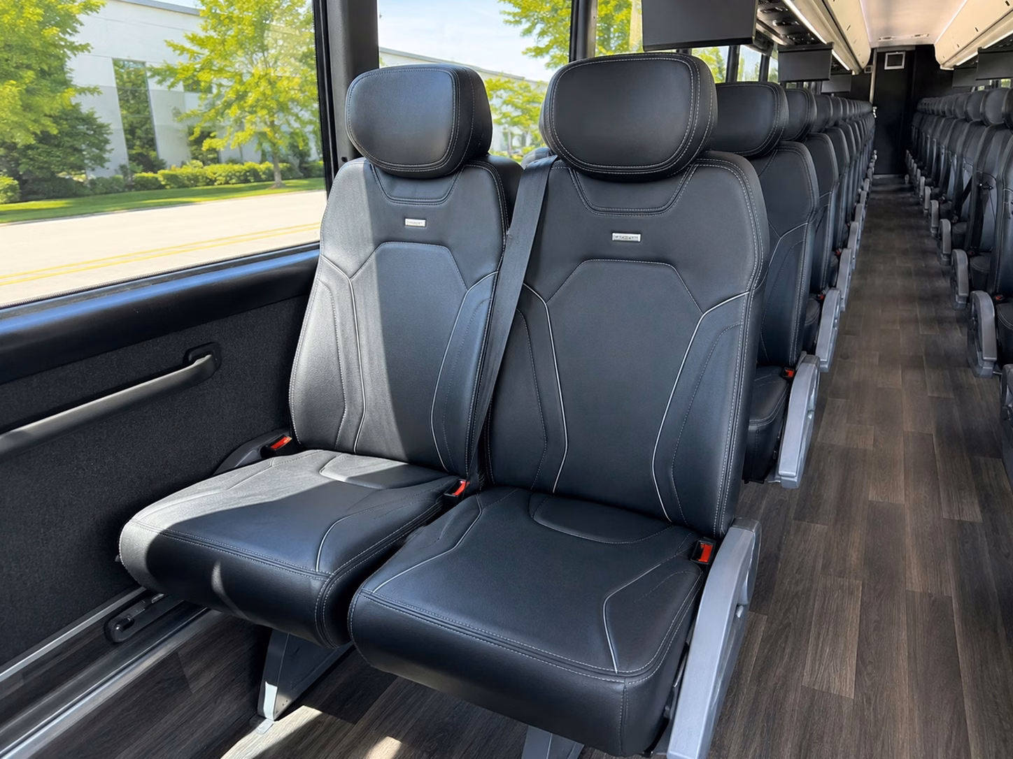 airport transfers for wedding guests flying into new york city
