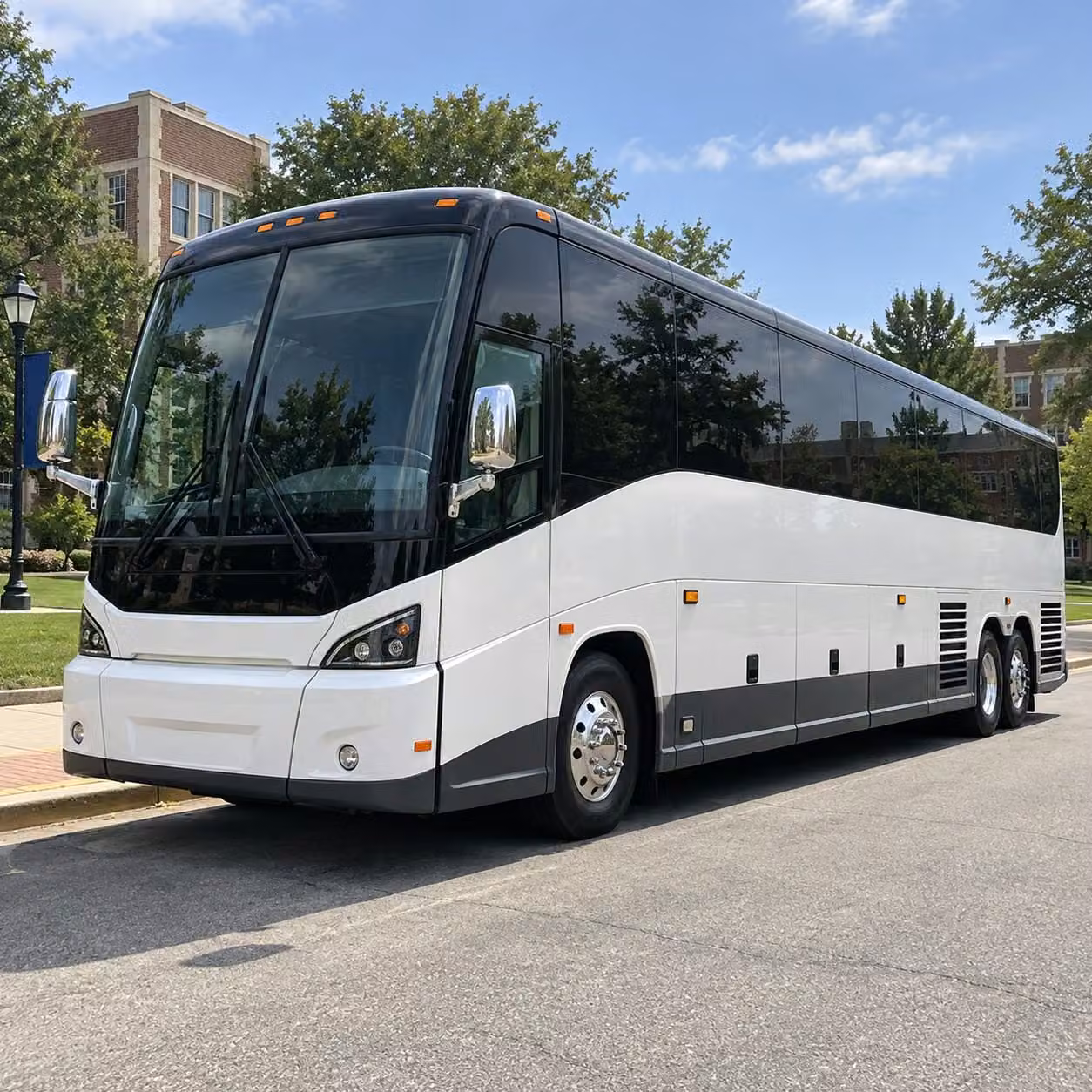 charter buses and minibuses for large nyc prom groups