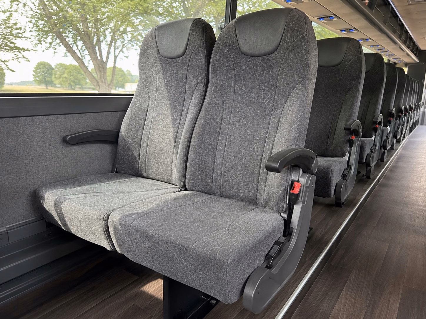 how bus type changes charter bus prices in new york city